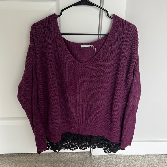 Oversized women’s sweater. Size M - Picture 1 of 3